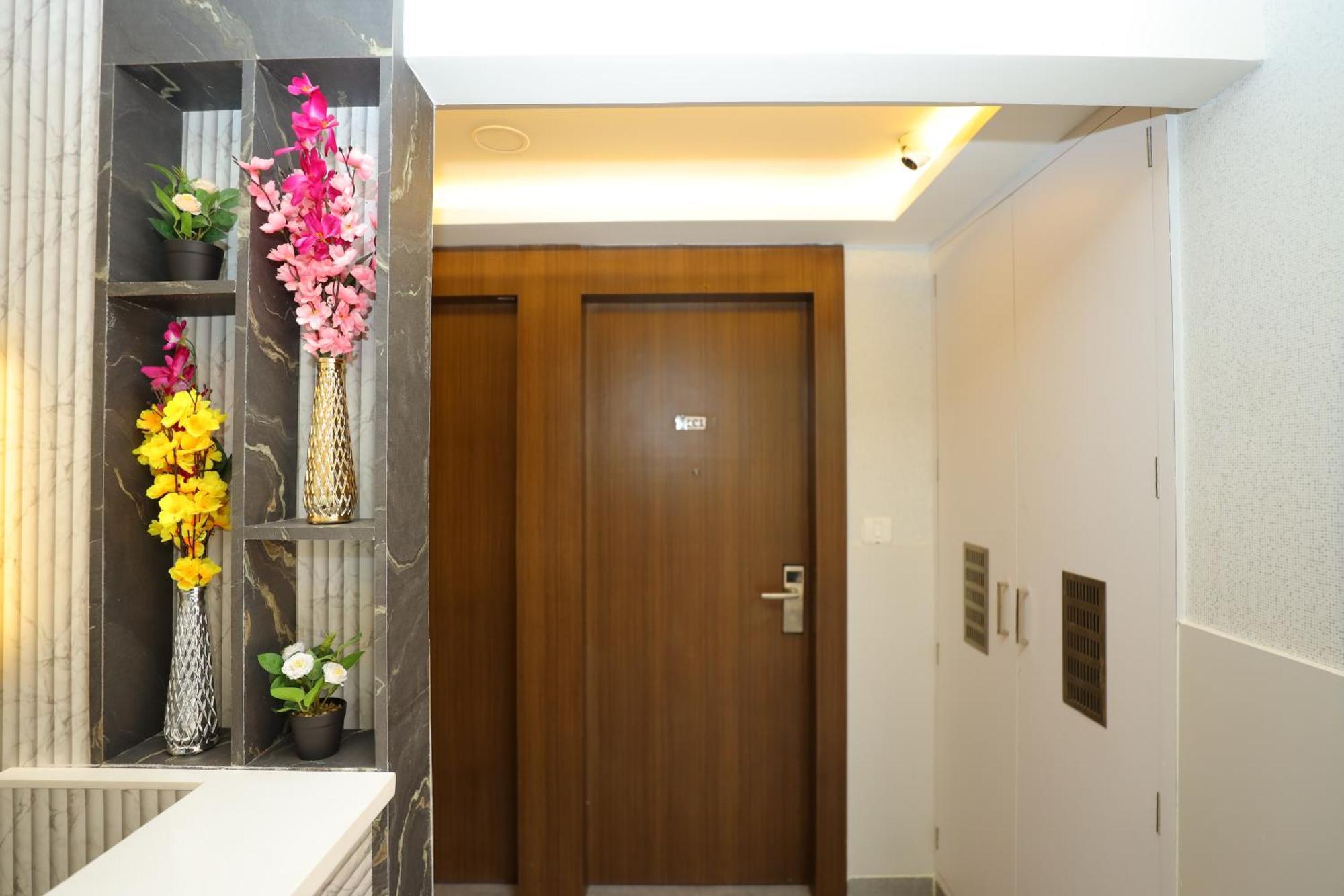 Silverkey Hotel Yelahanka Bangalore Exterior photo