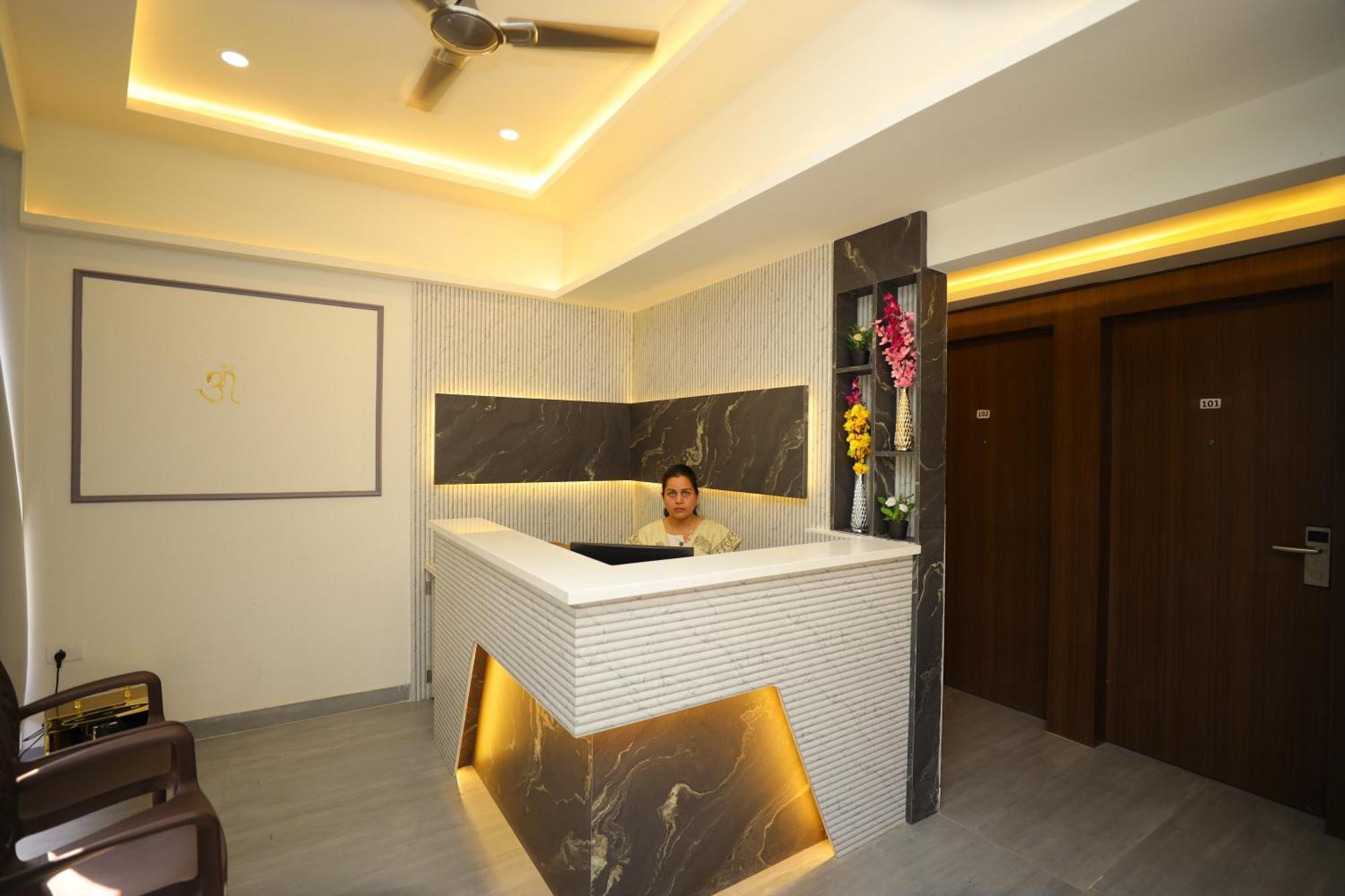 Silverkey Hotel Yelahanka Bangalore Exterior photo